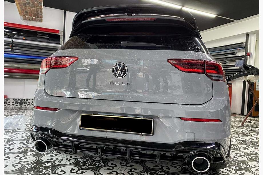 Volkswagen Golf 8 2019- Difuzor Spate DPT V-2 (Negru Lucios) Image