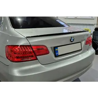Spoiler M3-Style (pentru E92, Negru Lucios)