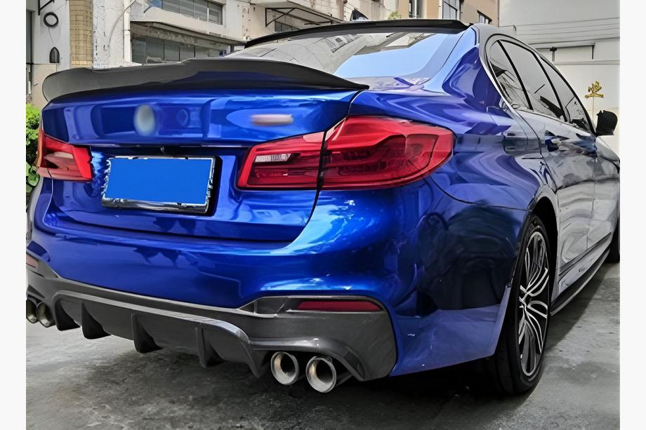 BMW Seria 5 G30/G31 2017–2023 Spoiler PSM-Style (Negru Lucios) Foto 1