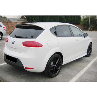 Spoiler DPT V-4 (2009-2012, Negru Lucios) foto 4