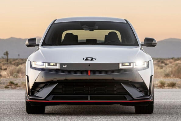 Revizuirea modelului electric Hyundai IONIQ 5 N de 650 de cai putere