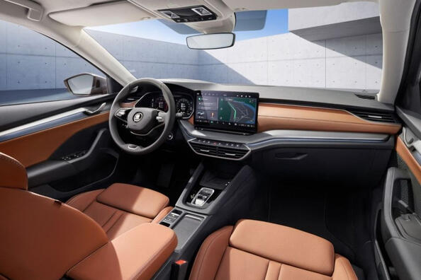 Revizuirea generației Skoda Octavia Combi IV: restyling 2024 Fotografie 4