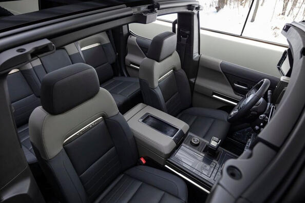 Revizuirea SUV-ului Hummer EV: SUV-ul electric de următoarea generație Fotografie 6