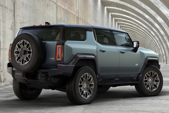 Revizuirea SUV-ului Hummer EV: SUV-ul electric de următoarea generație Fotografie 4