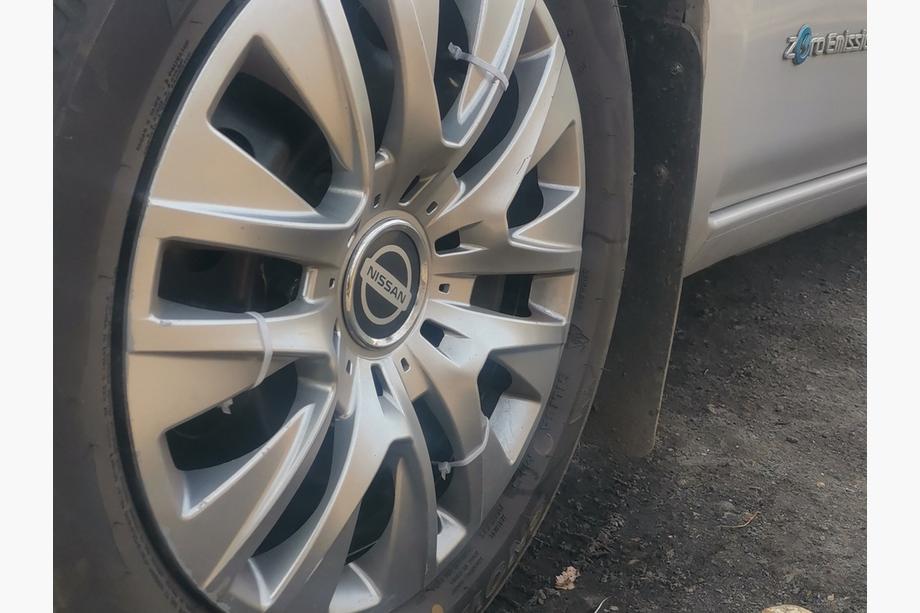 Nissan Aparatori noroi universale Polytep (230*375, 2 buc) Foto 4