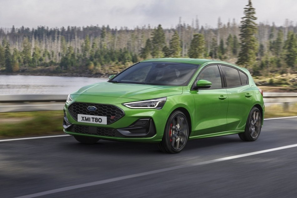 Ford Focus ST: revizuire a versiunii restyling