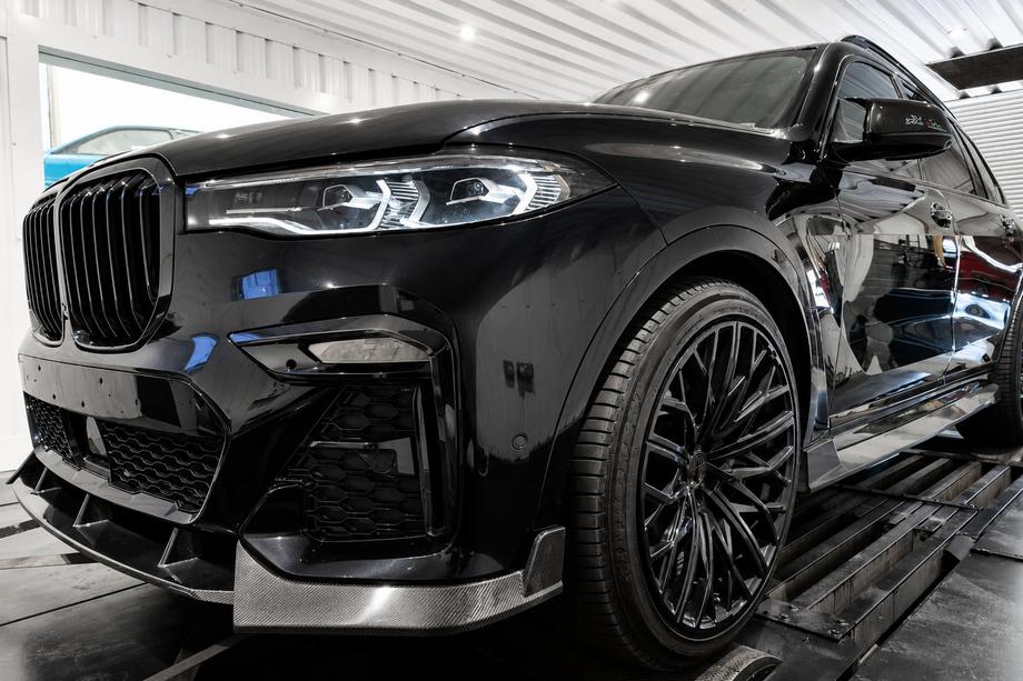 BMW X7 G07 2019- Set body kit Carbon (pentru M-Sport 2018-2022) Foto 2