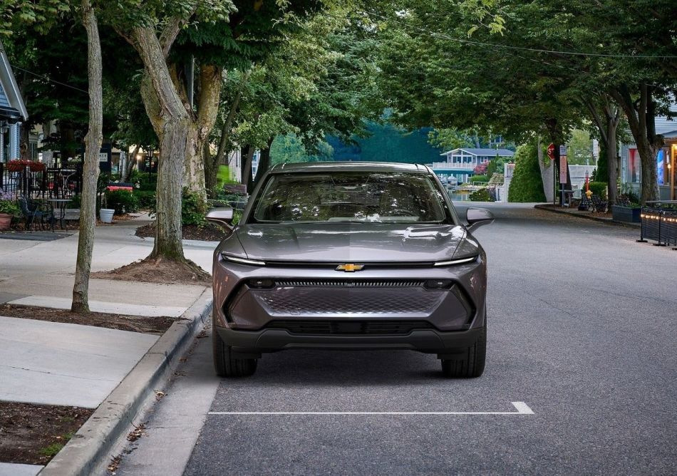 Chevrolet Equinox EV: revizuire crossover electric