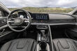 Revizuirea Hyundai Elantra 2023: facelift sedan foto 5