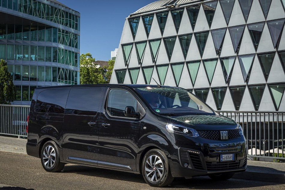 Revista monovolum electric Fiat E-Ulysse