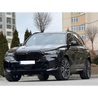 Set body kit stil M60i cu grila (2023+) foto 3