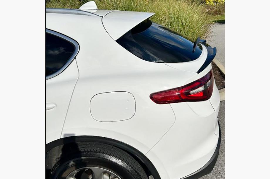 Alfa Romeo Stelvio 2016- Spoiler inferior V2 (2017-2023, Carbon uscat) Foto 1