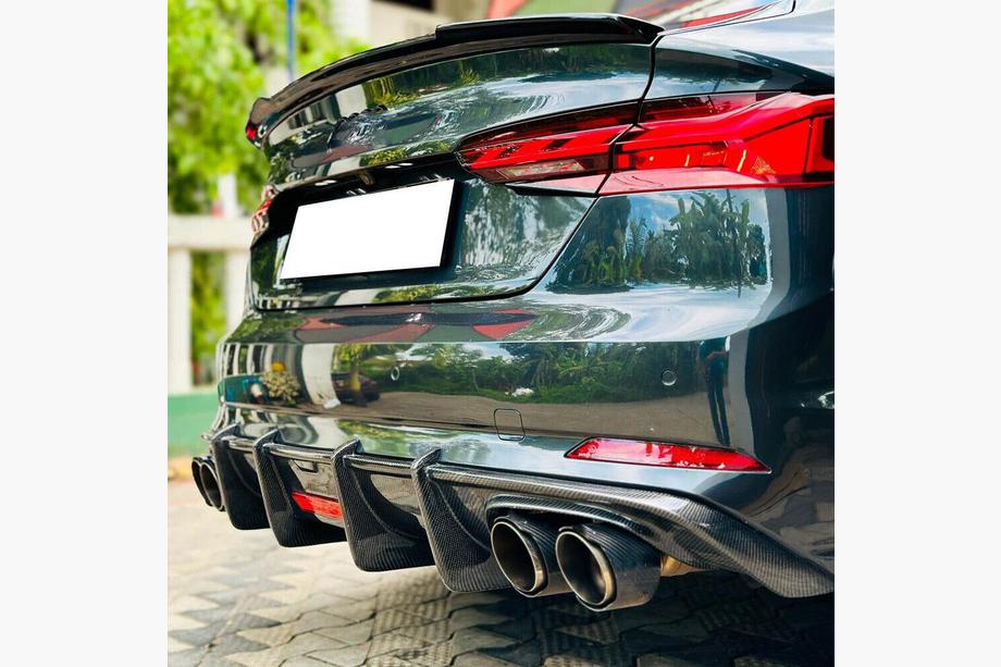 Audi A5 2016-2025 Difuzor Bara Spate V1 (pentru S-Line 2016-2020, Carbon) Foto 3