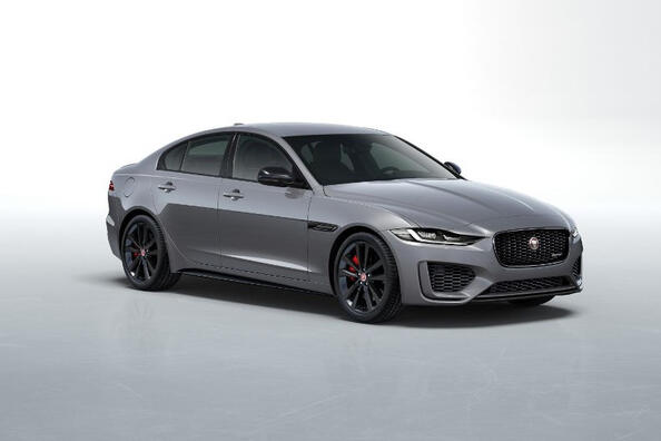 Revizuirea mașinii Jaguar XE