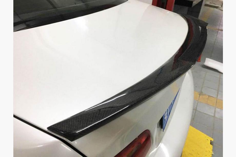BMW 3 Series E92/E93 2006–2013 Spoiler M4-Style V2 (pentru E92, Carbon) Foto 3