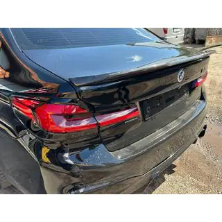 Spoiler V2 (pentru G30/F90, Carbon) foto 2