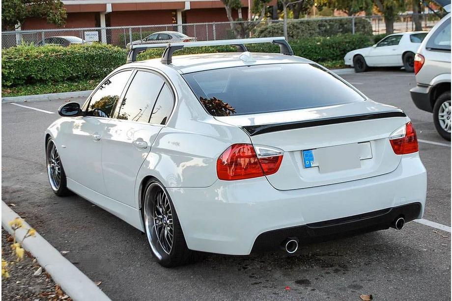 BMW 3 Series E90/E91 2005-2011 Difuzor Bara Spate V3 pentru E90 M-Sport, Carbon Foto 3