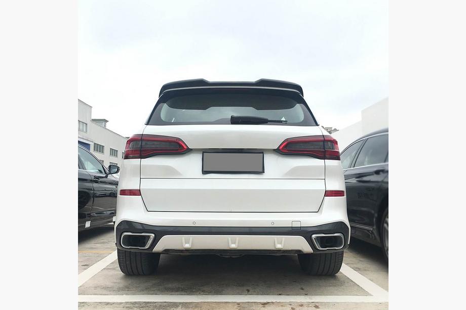 BMW X5 G05 2019–2026 Spoiler luneta spate V1 (Carbon natural) Foto 2