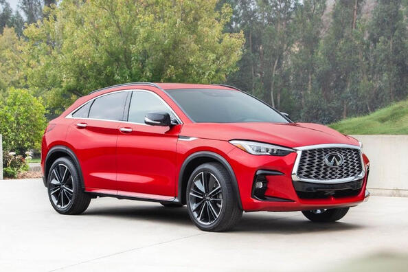 Revizuirea crossover-ului premium Infiniti QX55