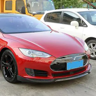 Lip bara fata Lip V1 (2012-2016, Carbon) Tesla Model S 2012– foto 1