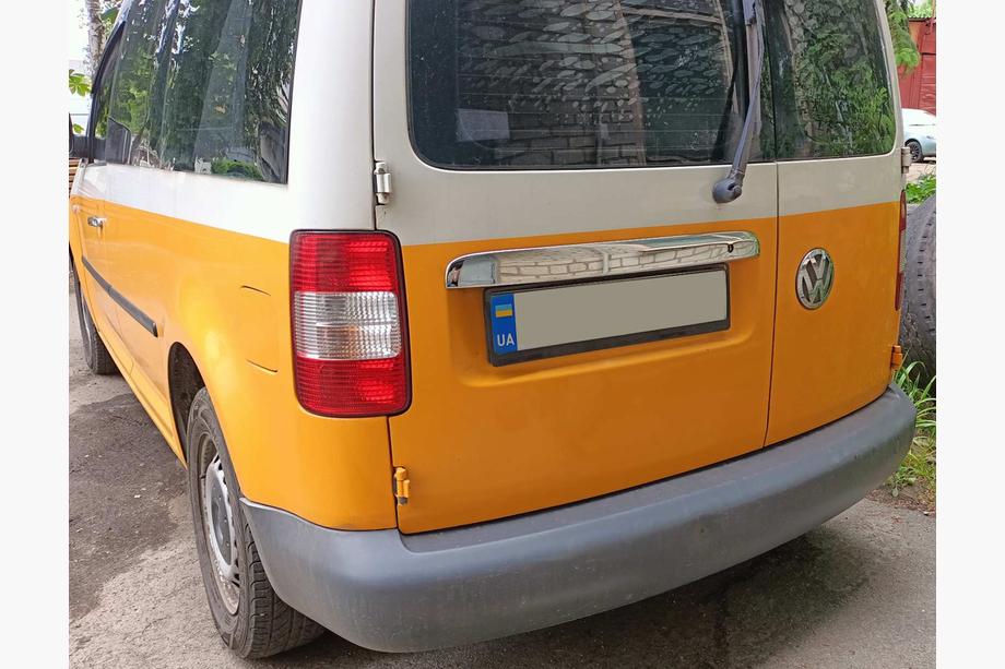 Volkswagen Caddy 2010-2015 Ornament cromat deasupra numarului (2 usi, inox) Image