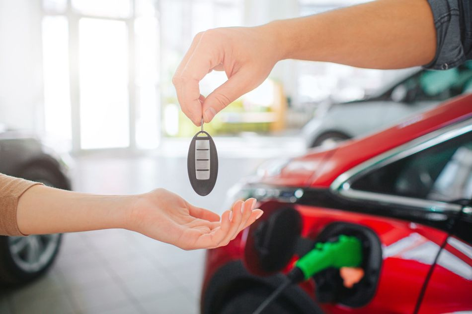 Merită să cumpărați o mașină electrică? Cântărind toate argumentele pro și contra