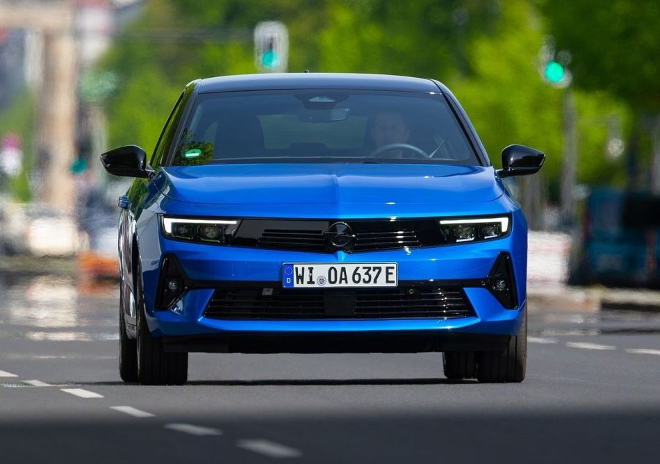 Opel Astra L Electric 2023: revizuire mașină electrică