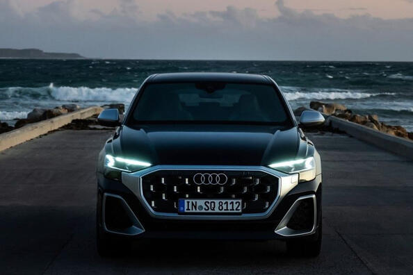 Audi SQ8: revizuire a cross-coupe-ului sport