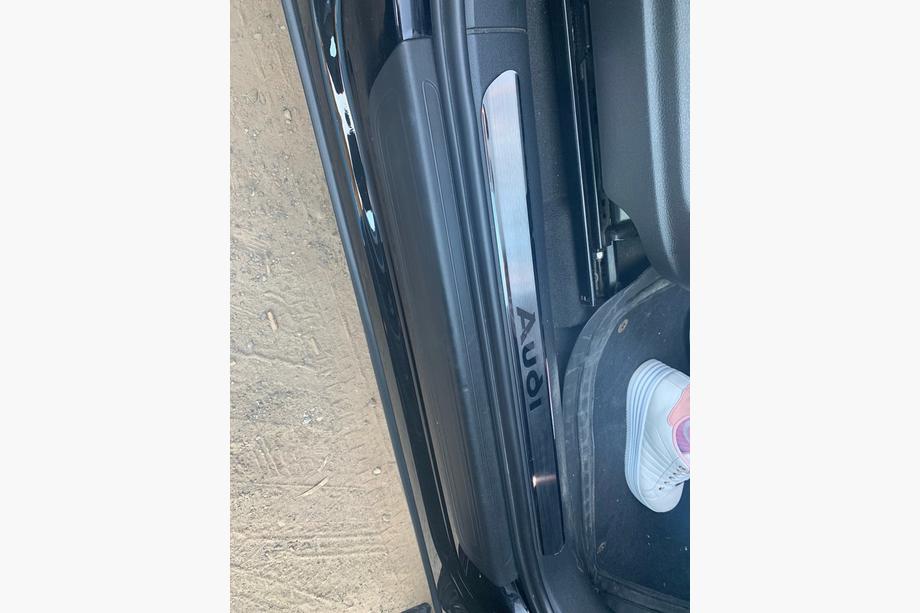 Audi Q5 2008-2017 Capace praguri interioare (4 buc, Carmos) Foto 2
