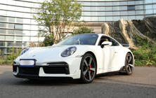 Porsche 911 (992) 2018– Bara fata completa foto 1