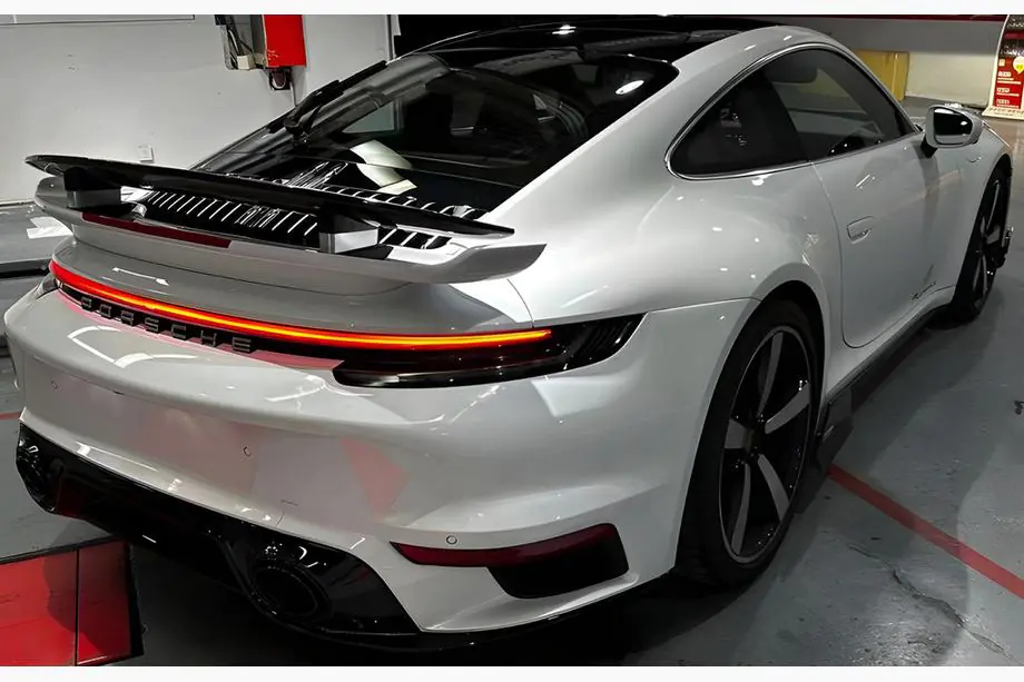 Porsche 911 (992) 2018– Bara spate completa Image