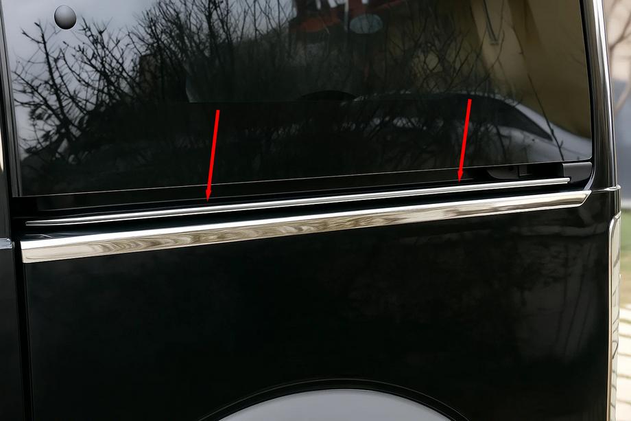 Ford Connect 2006–2009 Molding pentru sina usa culisanta (inox) Foto 1