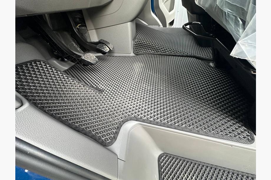 Volkswagen Crafter 2016- Covorase 2024+ (3buc, EVA, Negru) Foto 5