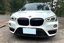 BMW X1 F48 2015-2022 Grile M-Look (2015-2019, Negru Lucios) foto 1