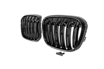 BMW X1 F48 2015-2022 Grile M-Look (2015-2019, Negru Lucios) foto 4