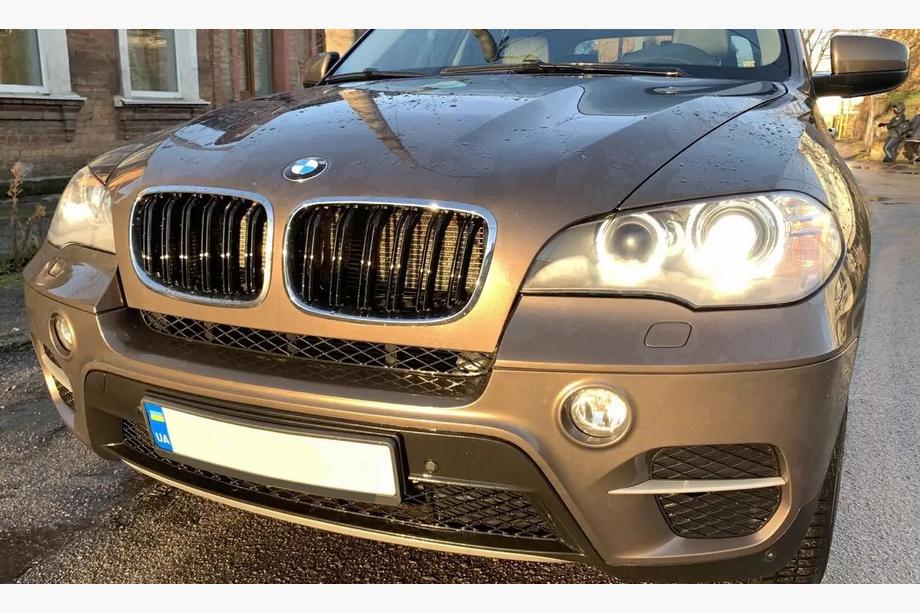 BMW X5 E70 2007-2013 Rinichi M-Look (Negru Lucios cu Rama Cromata) Foto 1