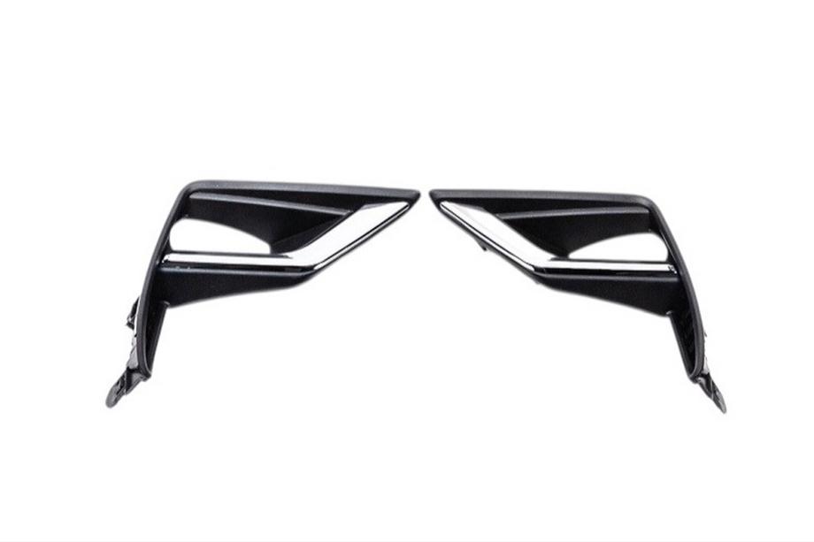 Toyota Land Cruiser Prado 150 2009-2023 Insertii pentru proiectoare ceata (2 buc, 2017+) Foto 1