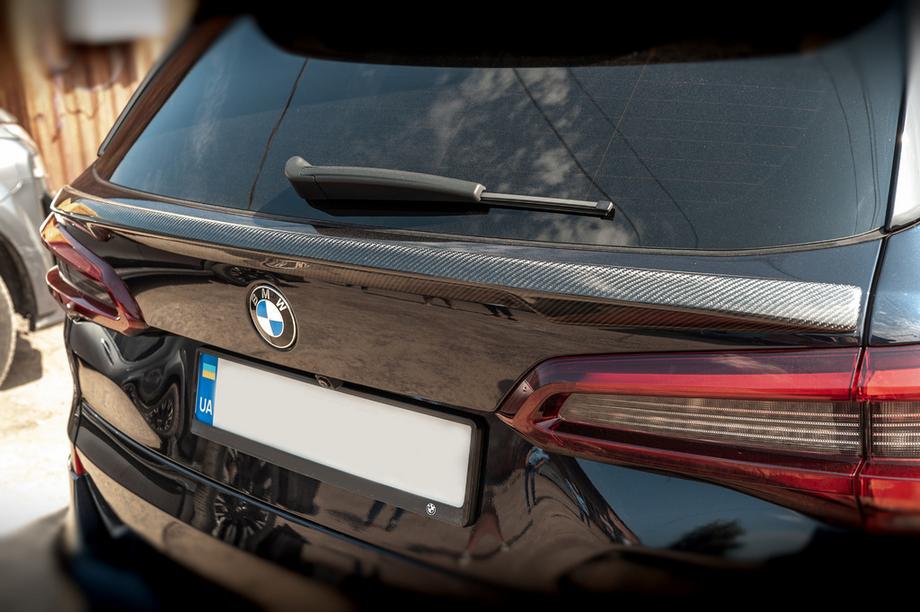 BMW X5 G05 2019–2026 Spoiler inferior V1 (Carbon natural) Foto 1