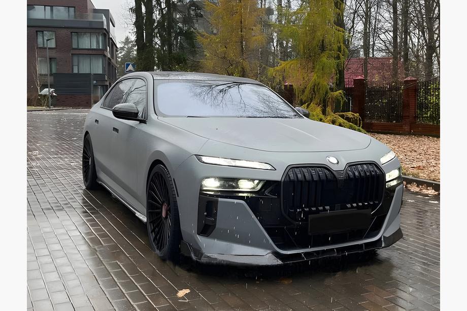 BMW 7 Series G70/G71 2022- Set body kit Aero Kit (pentru M760, M-Sport si i7 M70) Image
