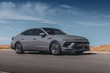 Revizuirea sedanului Hyundai Sonata: versiunea facelifted foto 2