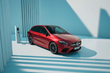 Mercedes-Benz B-Class (W247): camioneta compactă premium actualizată foto 2