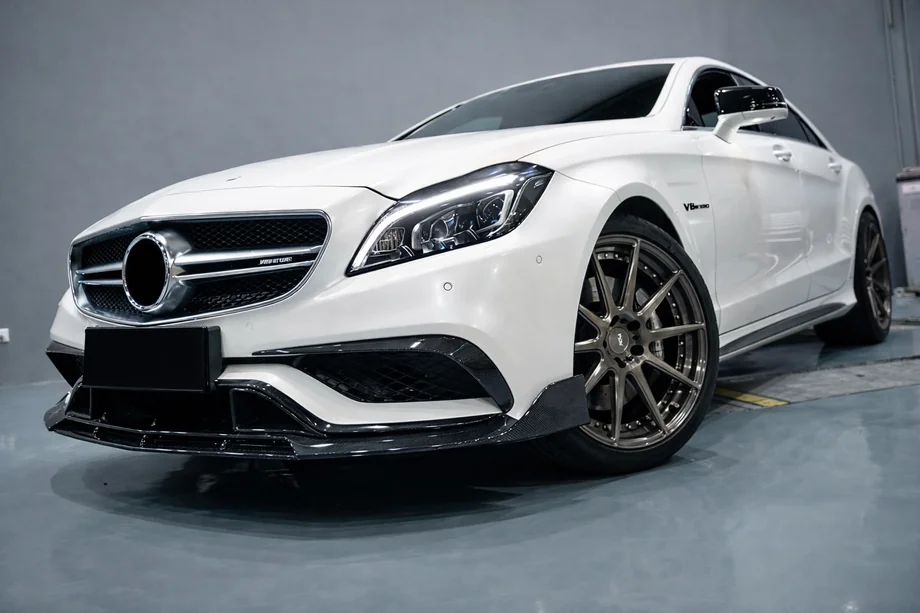 Mercedes CLS C218 2011-2018 Prelungire bara fata Lip V2 (pentru CLS63 AMG SD 2015-2018, Carbon) Image