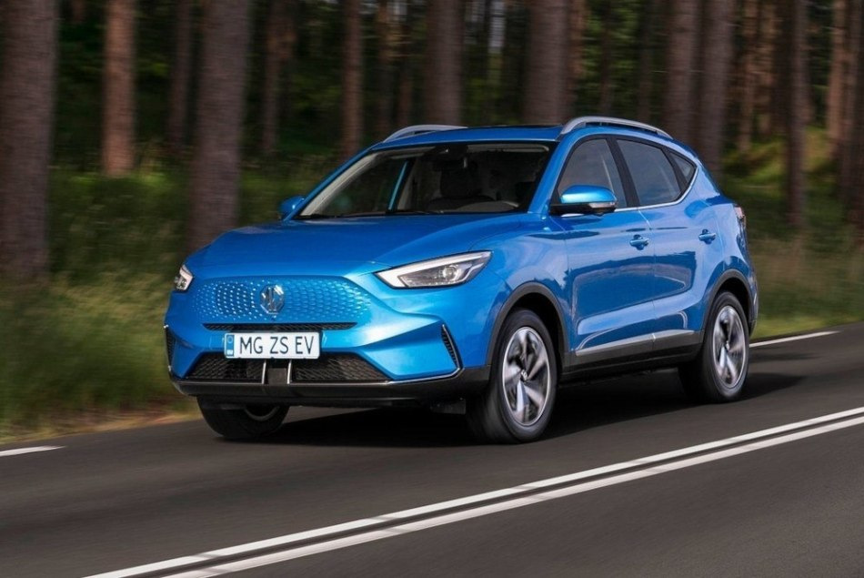 MG ZS EV actualizat: recenzie crossover electric