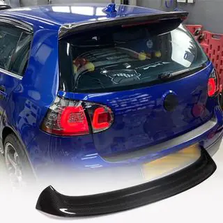 Spoiler (pentru GTI si R32, Carbon) foto 1