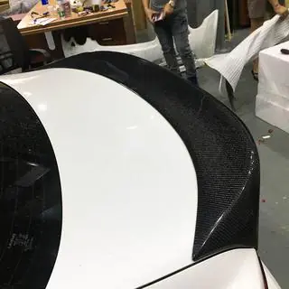 Spoiler V4 (pentru 2013-2020, Carbon) foto 3