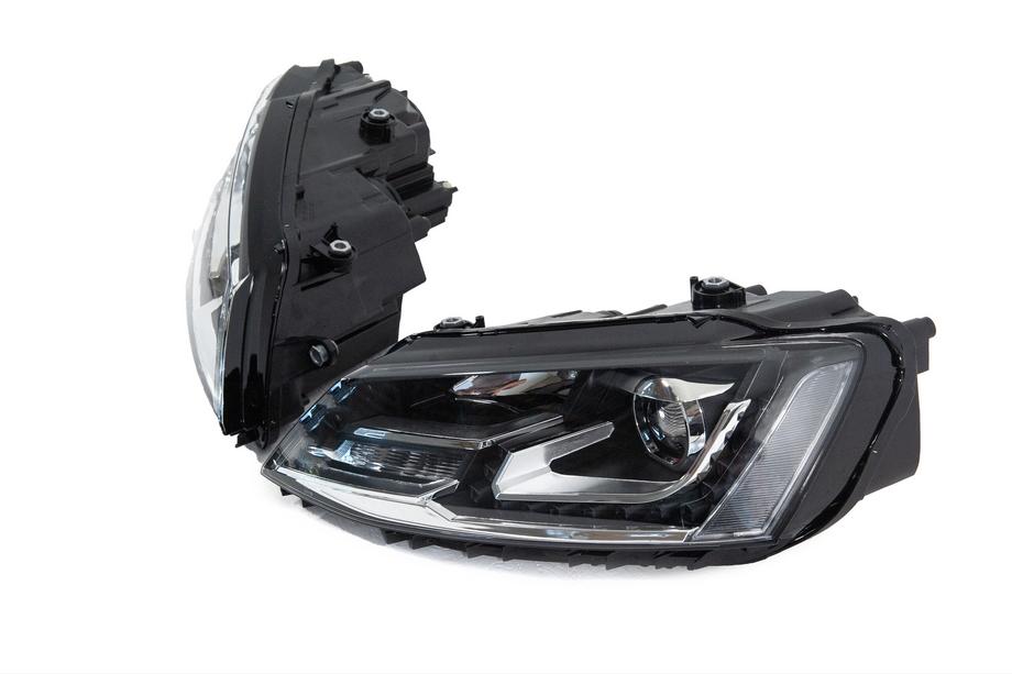 Volkswagen Jetta 2011-2018 Faruri fata LED cu lumini de zi (2 buc) Foto 5