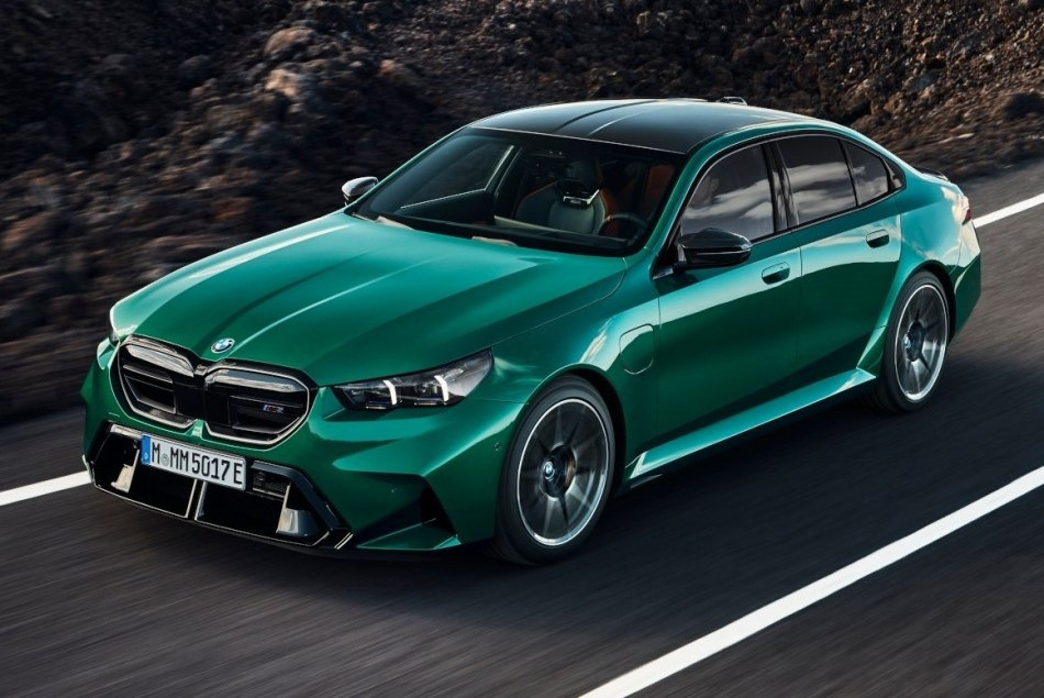 BMW M5 (G90): recenzie a hibridului de înaltă performanță