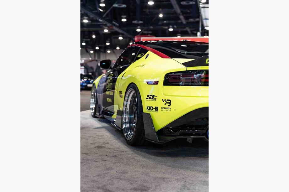 Nissan Z 2022- Kit caroserie complet Carbon FullSet Image