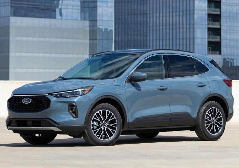 Recenzie Ford Escape: facelift 2023