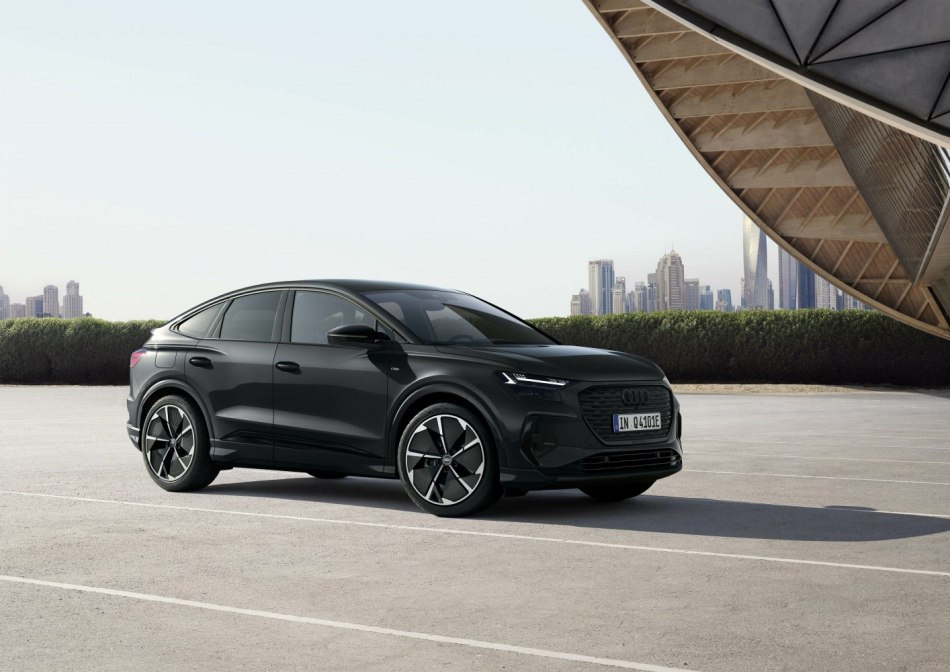 Audi Q4 Sportback e-tron: Eleganță electrică și caracter practic